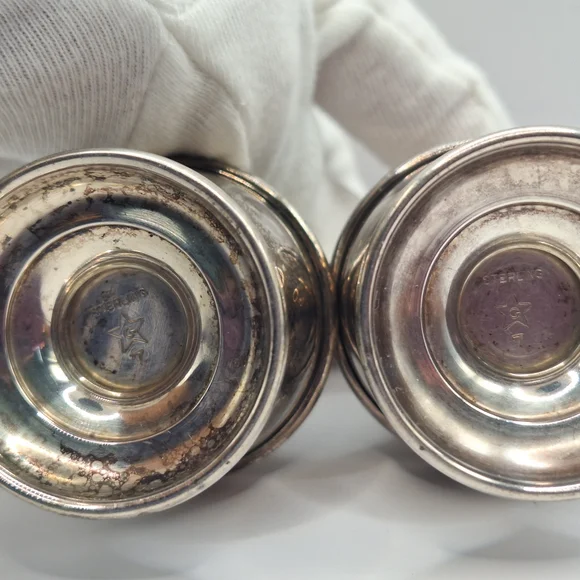 Vintage A.T. Gunner Sterling Silver Salt & Pepper Shakers Star G Hallmark - Picture 2 of 8